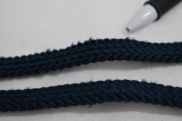  man feather woven cord .. flat collection navy blue used ohahi13*..*