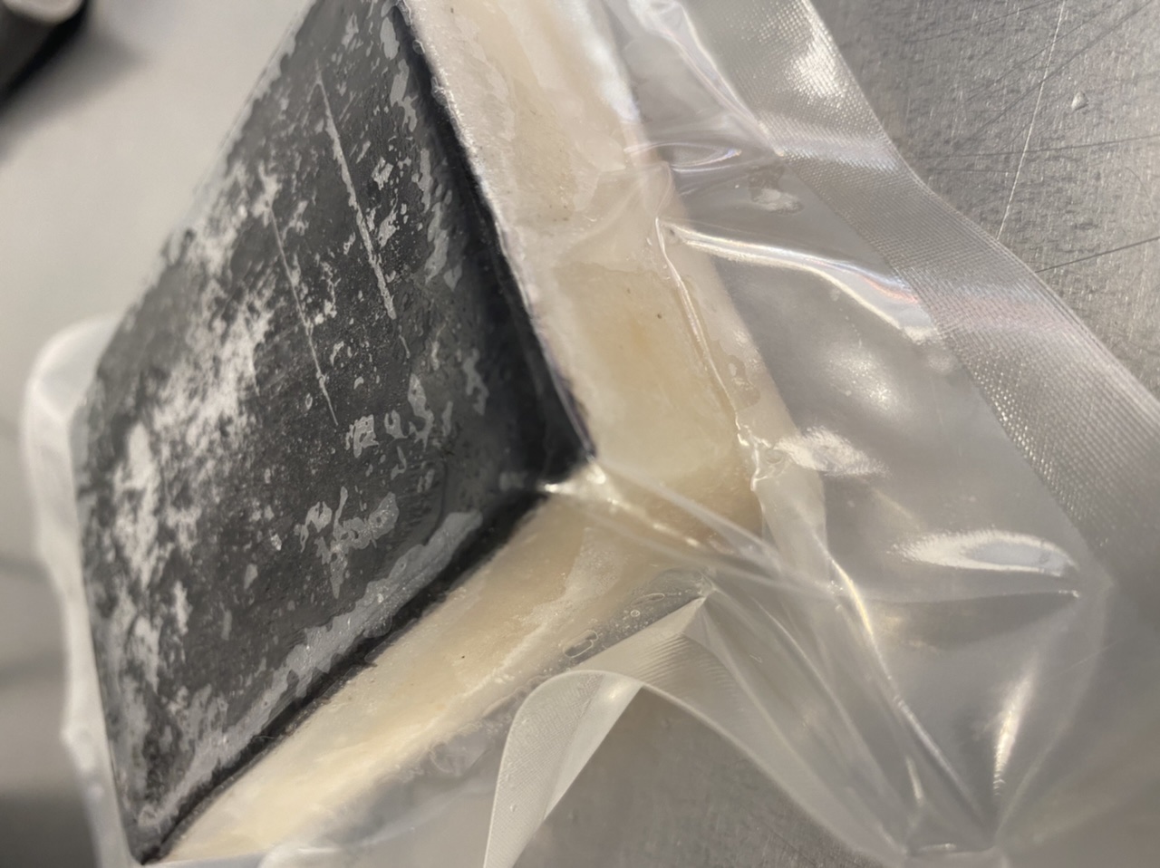 . натуральная кожа натуральная кожа соль кит ( соль кожа кит )300g блок 