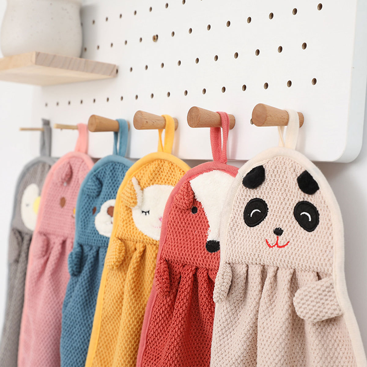  hand towel child loop attaching Mini towel gift lovely animal animal kindergarten child care . Point ..