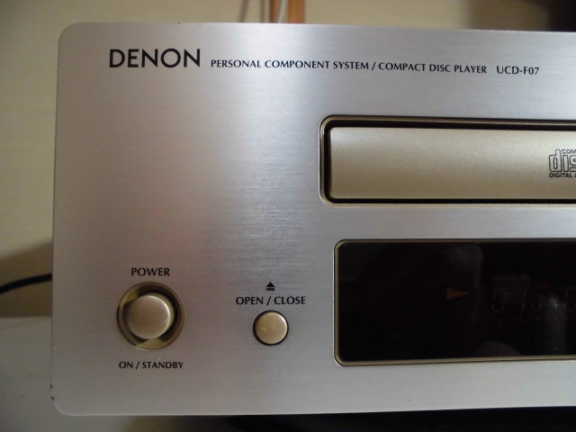 DENON UCD-F07 = Denon. лучший погреб CD машина, ремень новый товар, прекрасный товар,3M гарантия = D-F07 [060]