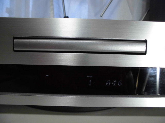 ONKYO C-7030 = 17 year made Onkyo. full size CD player, pick up new goods, average on goods, guarantee = [003]