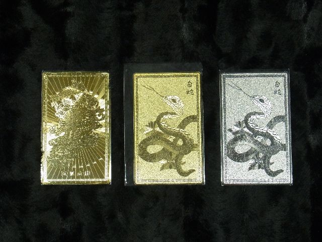  great popularity!..3 pieces set! gold . emperor dragon & gold . white .& silver . white . card purse . go in . card Father's day 