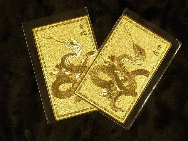  great popularity!..3 pieces set! gold . emperor dragon & gold . white .& silver . white . card purse . go in . card Father's day 