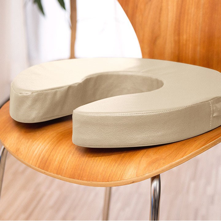 1 year guarantee cushion maternity cushion postpartum cushion U character zabuton floor gap prevention hemorrhoid jpy seat round shape round .. birth . after hand . after leather leather lumbago support free shipping 