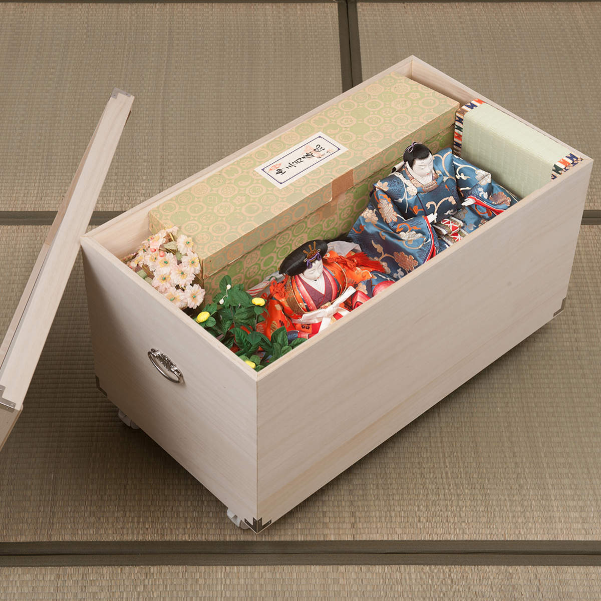 . costume box 1 step made in Japan .. doll case bamboo charcoal seat entering height 32.5cm ( doll hinaningyo storage . doll case doll hinaningyo . storage storage box . material .)