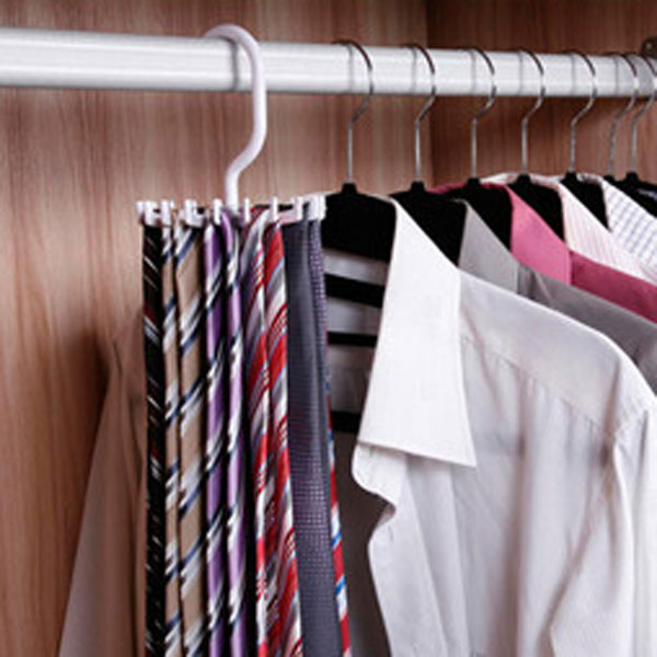 ネクタイ ハンガー 回転 20本 滑り止め バッグ 収納 省スペース