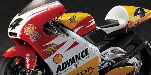 ハセガワ 2000 Honda NSR250 “シェル アドバンス ホンダ”（2000 WGP250
