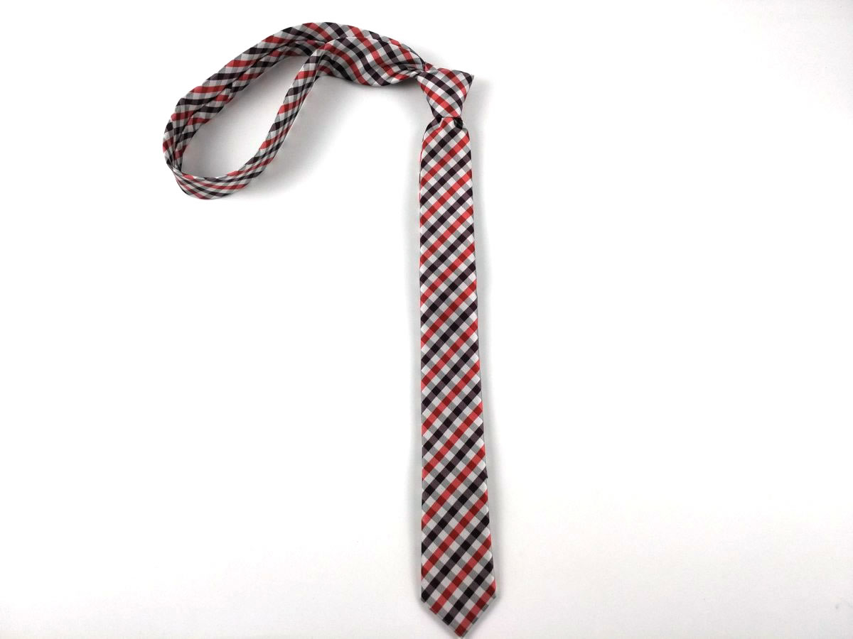  узкий галстук маленький галстук ширина 5cm серебристый жевательная резинка проверка красный .. подарок свадьба модный бизнес длина чистый .. person запонки добрый рука .. галстук женщина 