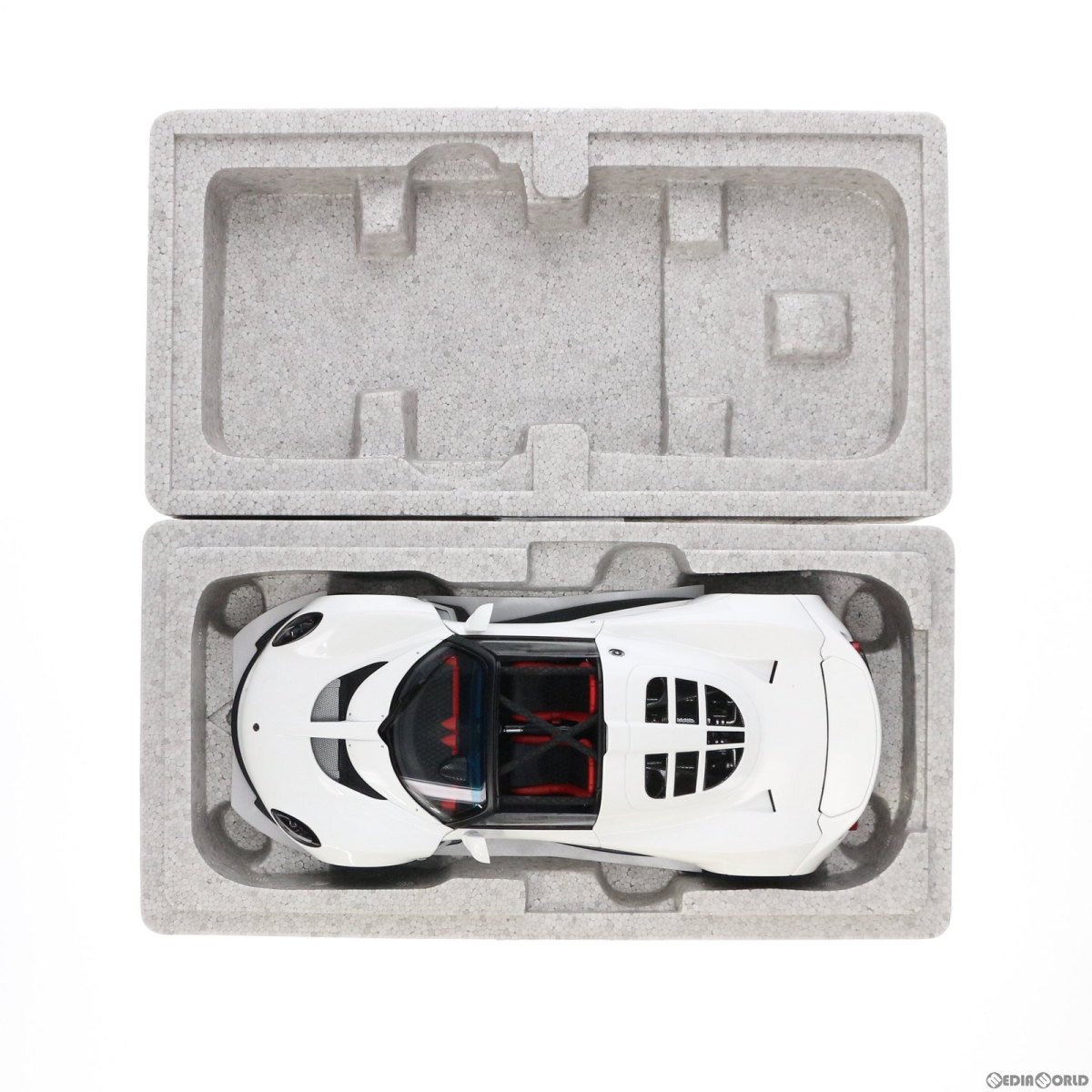 AUTOart 18 ヘネシー GT ヴェノム 完成品 スパイダー (レッド) 乗り物