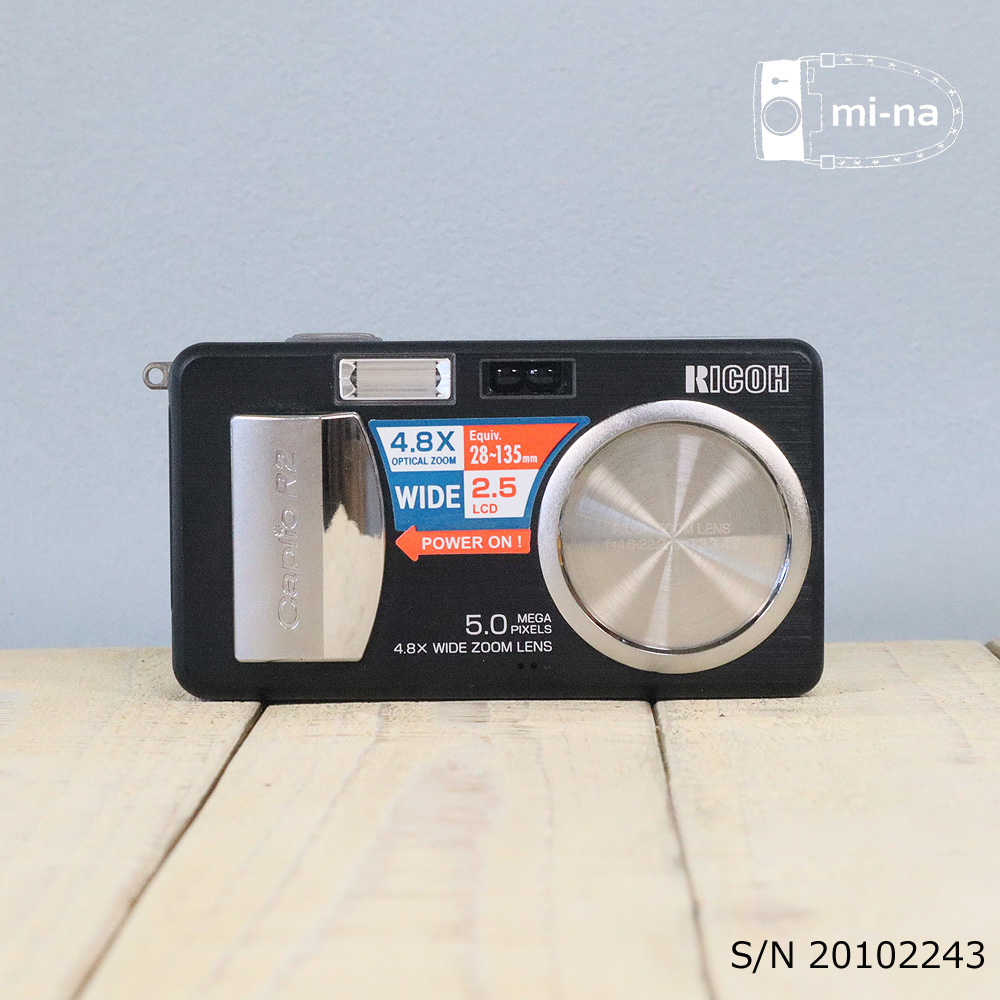 動作確認済 Nikon Coolpix E7600 シルバー コンパクトデジタルカメラ