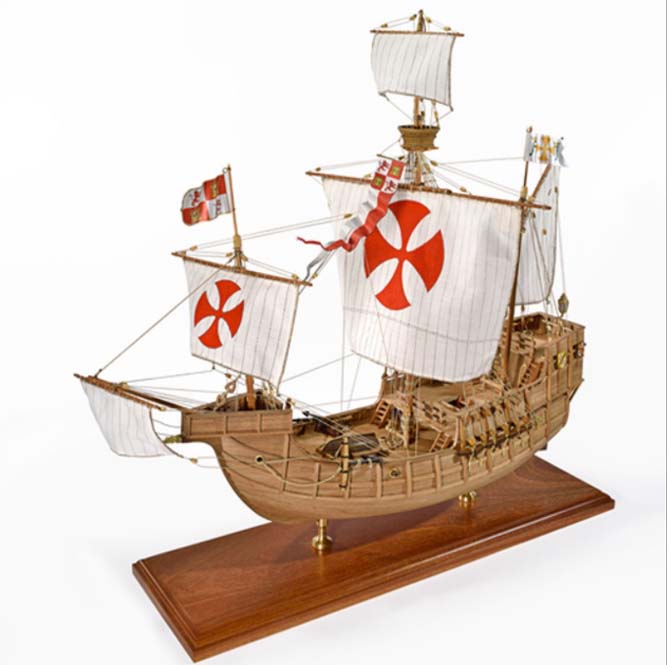 サンタマリア （1/65スケール 帆船模型キット AM1409） 船