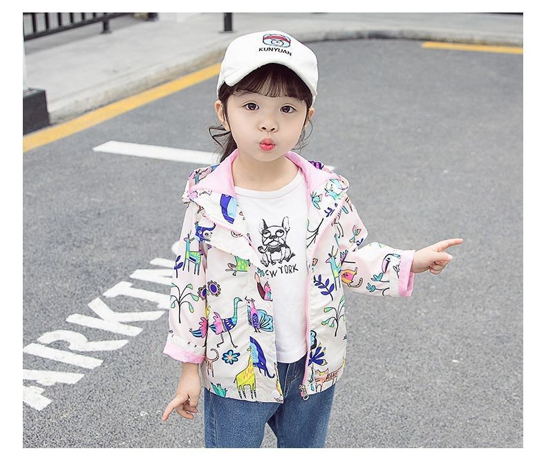 ウインドブレーカー ジャンパー キッズ ベビー 子供 女の子 イラスト プリント フード パーカー ジップアップ アウター ピンク かわいい お出かけ Aut おとりよせ Com 通販 Yahoo ショッピング