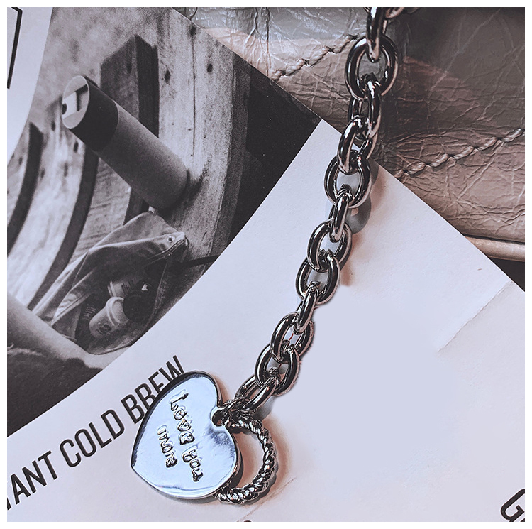 ネックレス アクセサリー レディース ハートチャーム ハート チェーンネックレス 太めチェーン きれい おしゃれ 可愛い 女性 パーティー おでかけ Zak おとりよせ Com 通販 Yahoo ショッピング