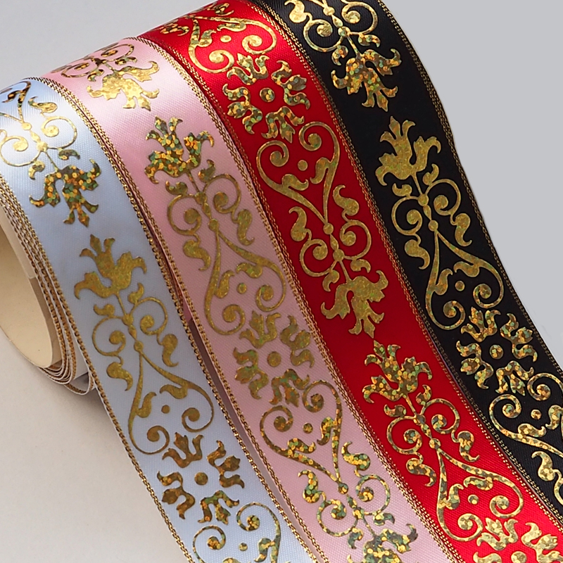 [25mm width 1m] European Heart pattern satin ribbon Gold tent gram . pushed .