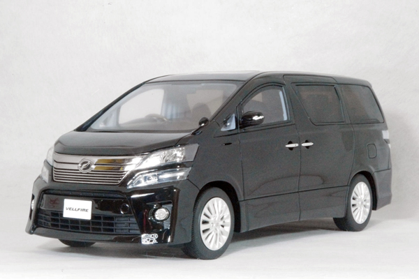 京商 トヨタ ヴェルファイア （ブラック） （1/18スケール