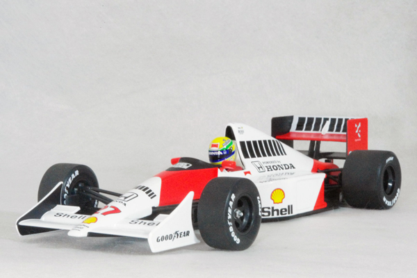ミニチャンプス マクラーレン ホンダ MP4/5B （No.27/1990