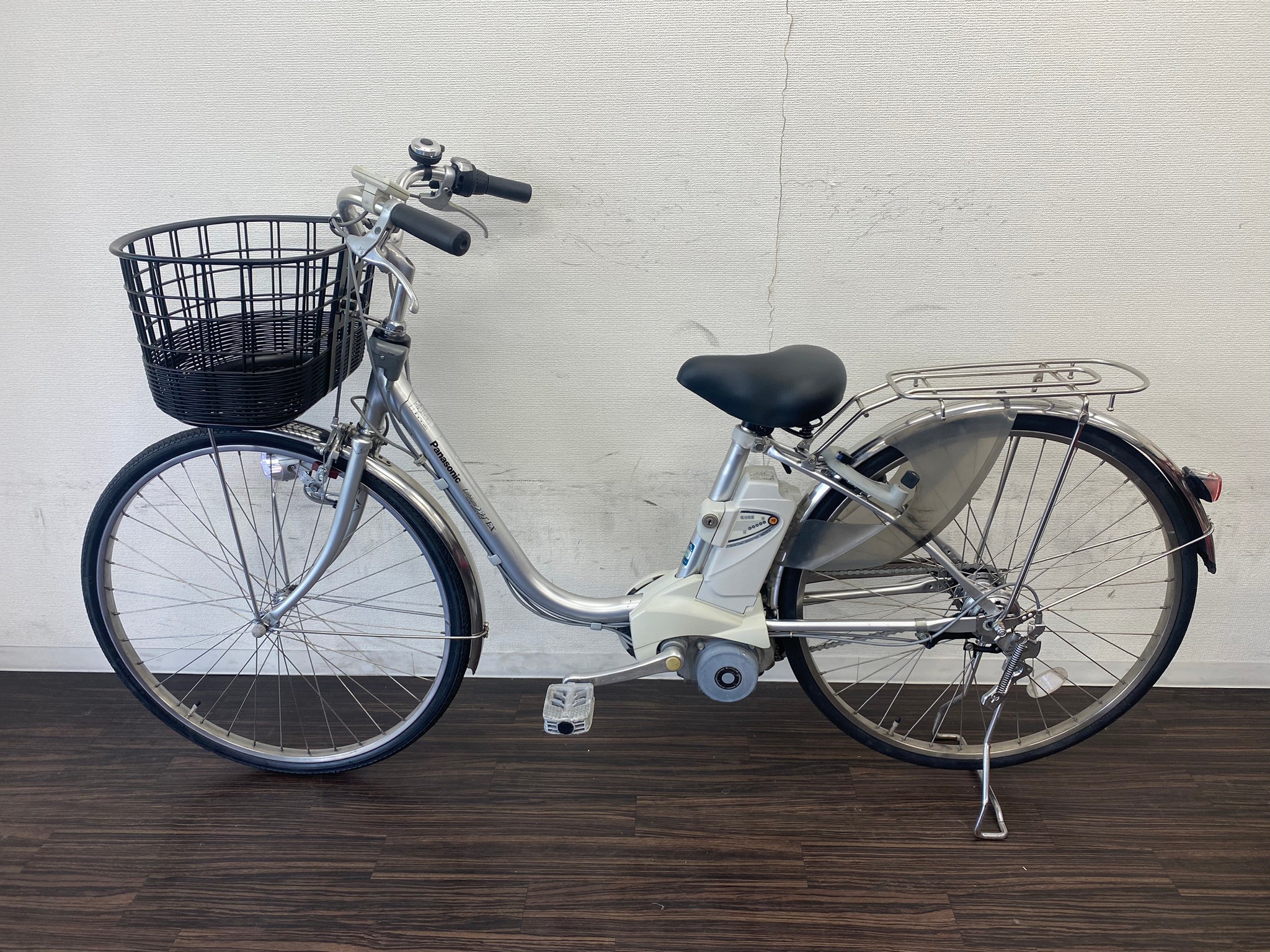 [ Yokohama stock ] electromotive bicycle Panasonic ViVi EX 26 -inch silver 5ah 2010 year about 