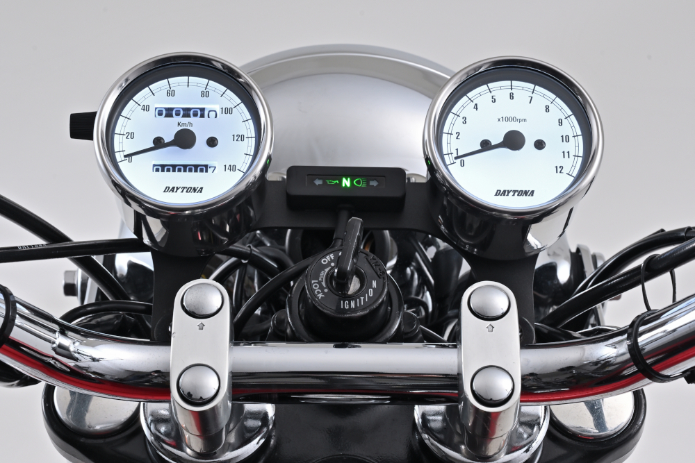  Daytona DAYTONA для мотоцикла Mini измерительный прибор автоматический спидометр φ60 белый LED освещение нержавеющая сталь корпус / белый panel 140km/h 15635