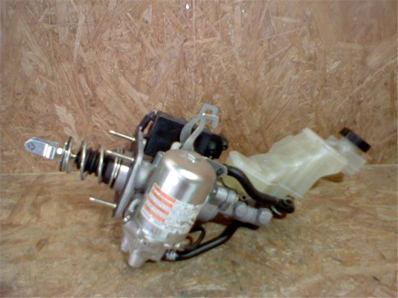  Nissan original X-trail { HNT32 } brake booster 46007-4BC8B P30800-23014092