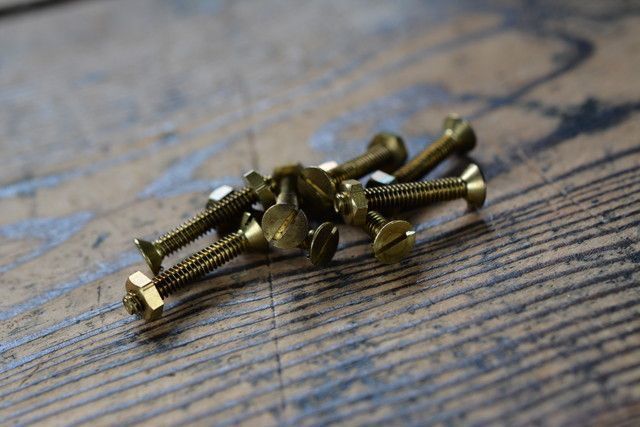 NO.1020 old minus bolt * nut brass plate head W5/32×25mm 4ps.@SET unused goods dead stock goods made in Japan MADE IN JAPAN M4 corresponding 