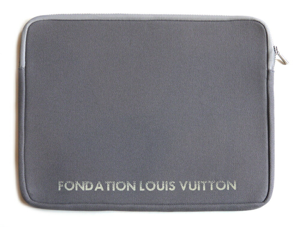  Paris limitation!LOUIS VUITTON/ Louis Vuitton art gallery / laptop case tablet case 15 -inch LAP top case / small articles pouch /FONDATION LOUIS VUITTON