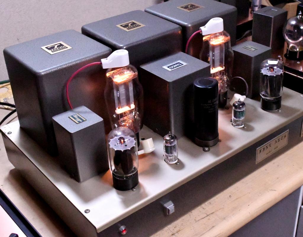 . door type 808/811A SE tube amplifier * all trance is HIRATA TANGO. special order goods X serial 