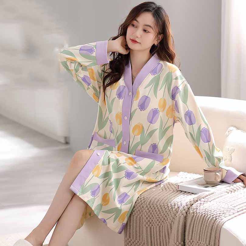  cotton room wear pyjamas One-piece lady's negligee front opening long sleeve go in . long postpartum 