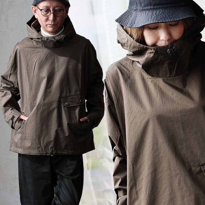 マウンテンパーカー マンパー アノラック ハイネック ナイロン リップストップ 軽い 丈夫 しっかり生地 裏地付き メッシュ パティ