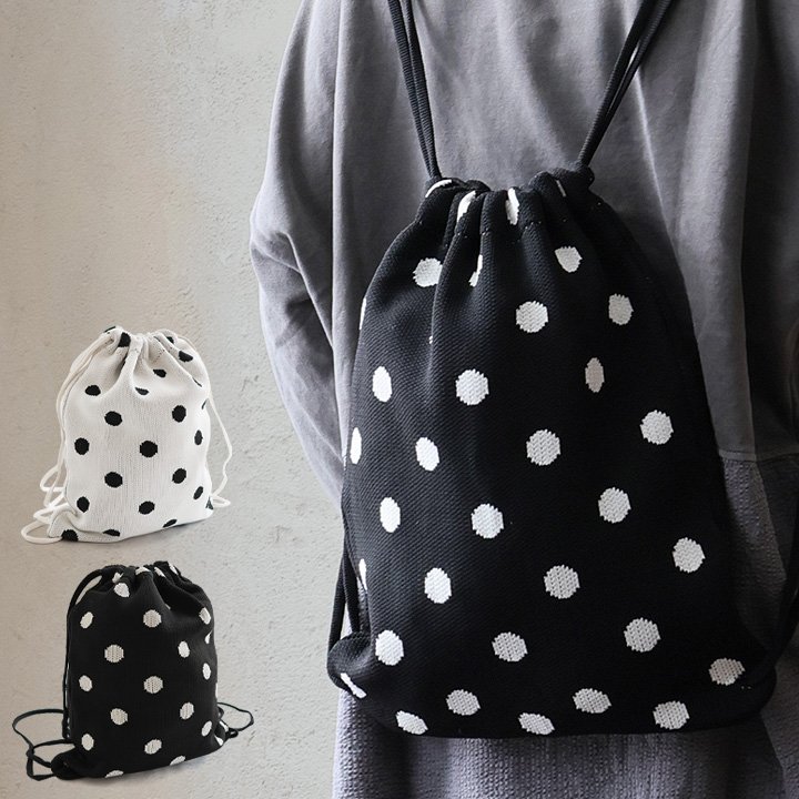 ナップサック リュック ドット柄 モノクロ コンパクト A4サイズ 収納 軽い ニット ナイロン ポリエステル カジュアル レトロ パティ