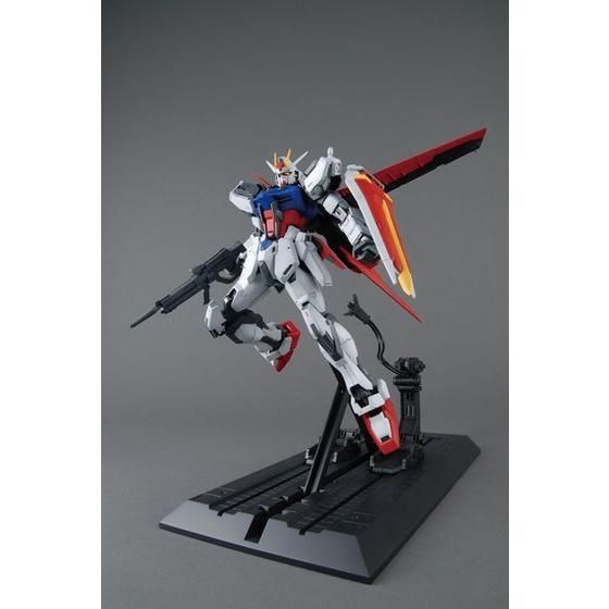 BANDAI GAT-X105A エールストライクガンダム Ver.RM （1/100スケール