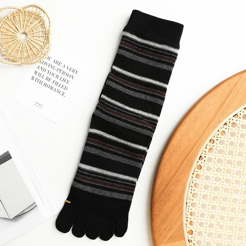 靴下 メンズ おしゃれ カラバリ豊富 スリークォータース ファッション ブラッ ボーダー 五本指ソックス 冬 大人 小物 春 普段使い 男性 秋 通勤 Sale 77 Off 五本指ソックス