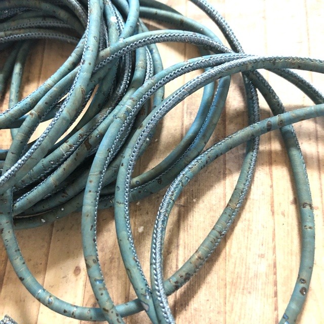  пробка код колено s голубой серебряный .3mm 1 ярд 