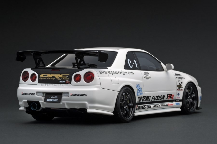 TOP SECRET GT-R （BNR34） White （1/18スケール レジン IG1477）