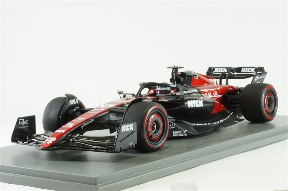 スパークモデル Alfa Romeo F1 Team Stake C43 No.77 ORLEN Valtteri