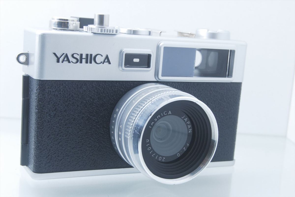  film camera Insta Y35 YASHICA digiFilm Camera with digiFilm 200 digiFilm 1 pcs attaching [ used ]