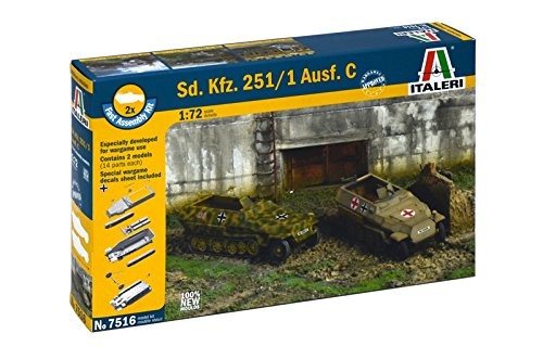 イタレリ Sd.Kfz.251/1 Ausf.C （2台セット） （1/72スケール 7516） ミリタリー模型の商品画像