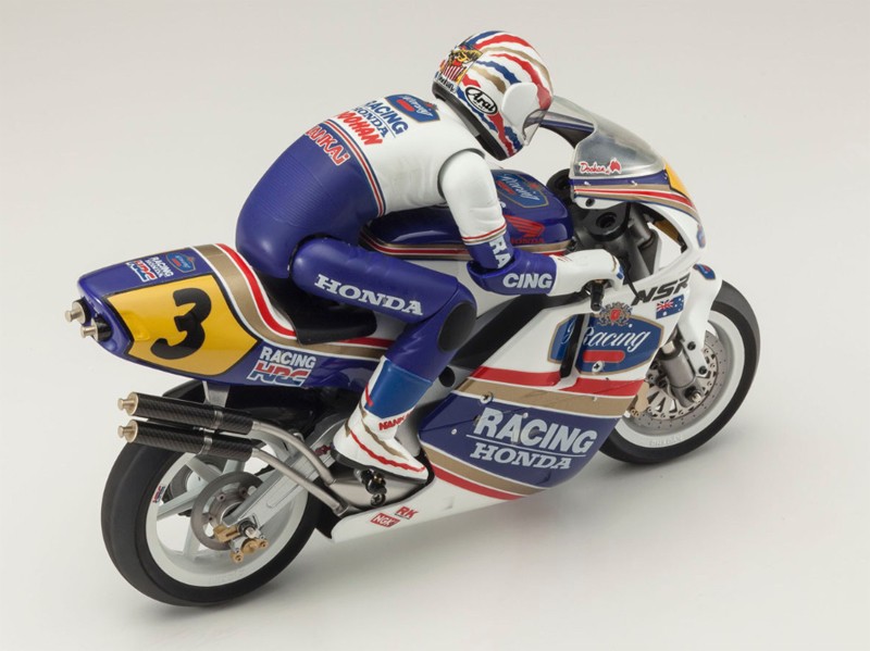 Kyosho S.R.T. SUZUKI RGV-Γ 1992 1/8スケール Kyosho S.R.T. SUZUKI RGV-Γ 1992 1/8スケール - メルカリ