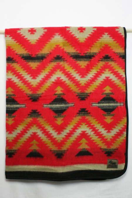 81%OFF!】 CABIN FEVER キャビンフィーバーフリースブランケット ひざ掛け キャンプ アースラグズ ネイティブ柄 ギフトWILD LIFE COZY THROW EARTH RAGZ beefdee.com 81%OFF!】 CABIN FEVER キャビンフィーバーフリースブランケット ひざ掛け キャンプ アースラグズ ネイティブ柄 ギフトWILD LIFE COZY THROW EARTH RAGZ beefdee.com