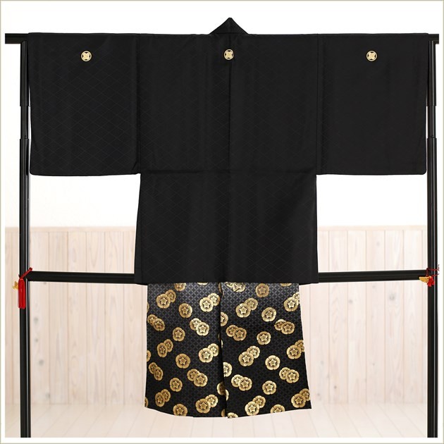  церемония окончания hakama в аренду мужчина mo803-4. есть hakama полный комплект кимоно в аренду мужской перо тканый hakama популярный симпатичный модный свадьба Event чёрный перо тканый Takeda .× красный земля кимоно . чёрный золотой hakama 