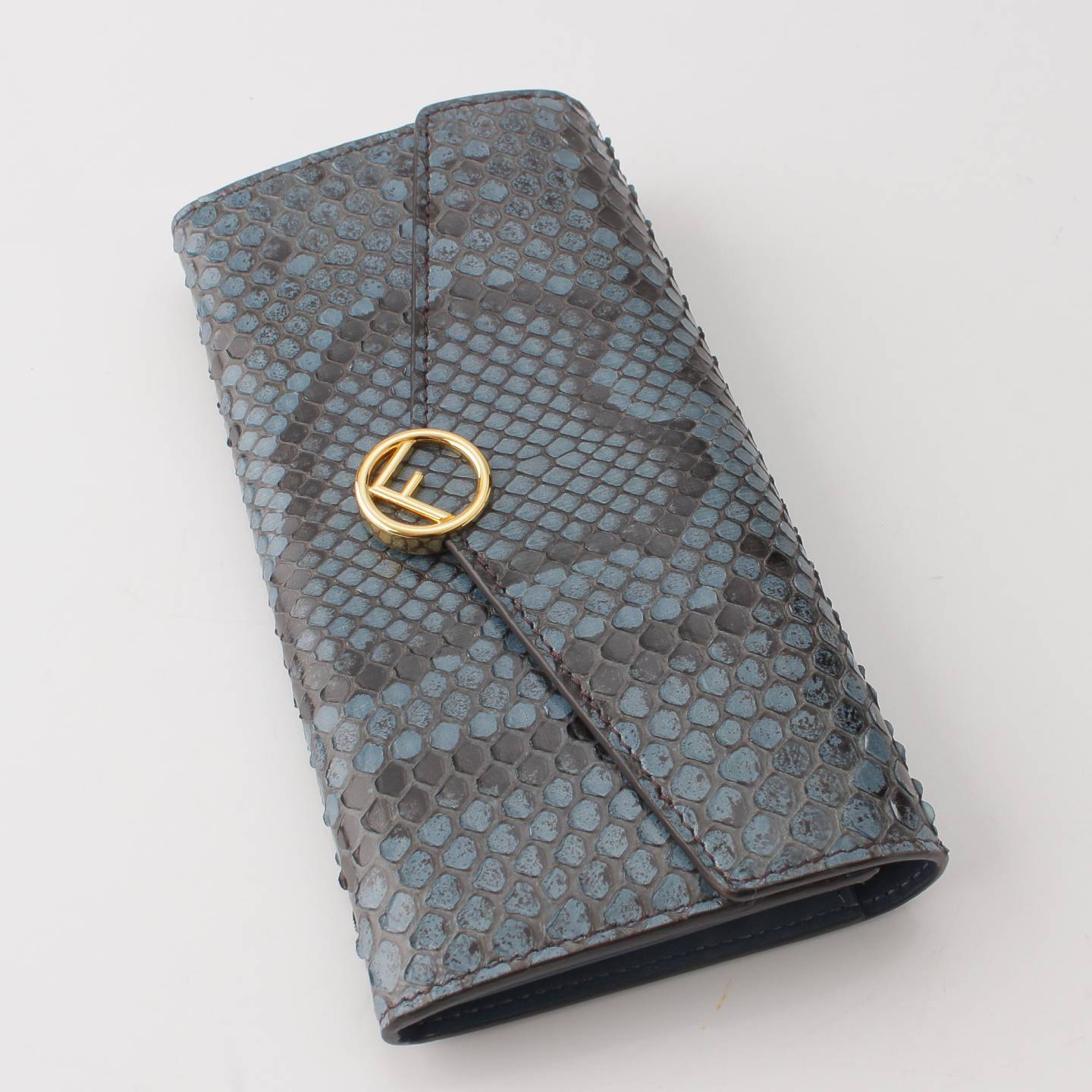[ Fendi ]Fendiefiz Fendi python chain wallet 8M0365 blue [ used ][ regular goods guarantee ]194921
