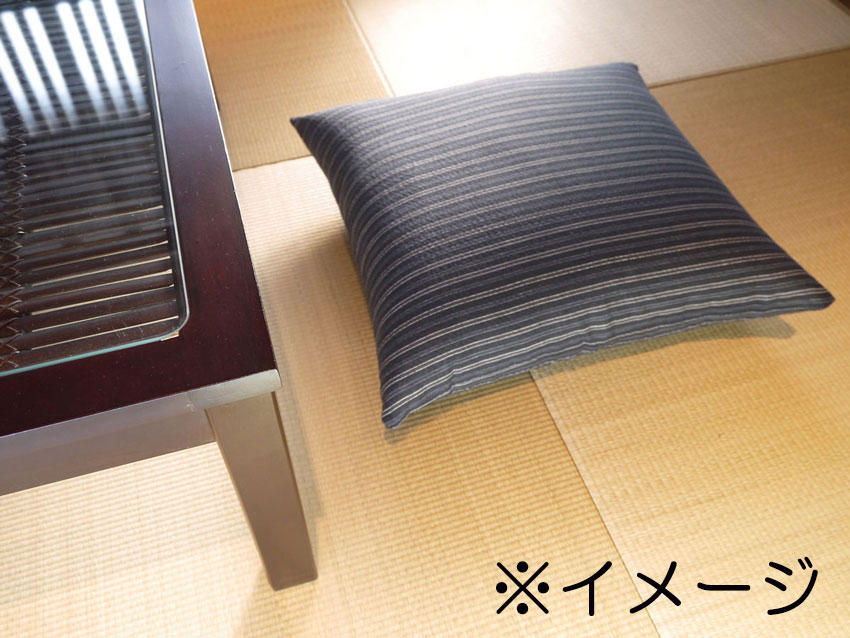  подушка для сидения бех покрытия .... содержание 55x59cm покрытие для средний материал корпус .. штамп 55×59