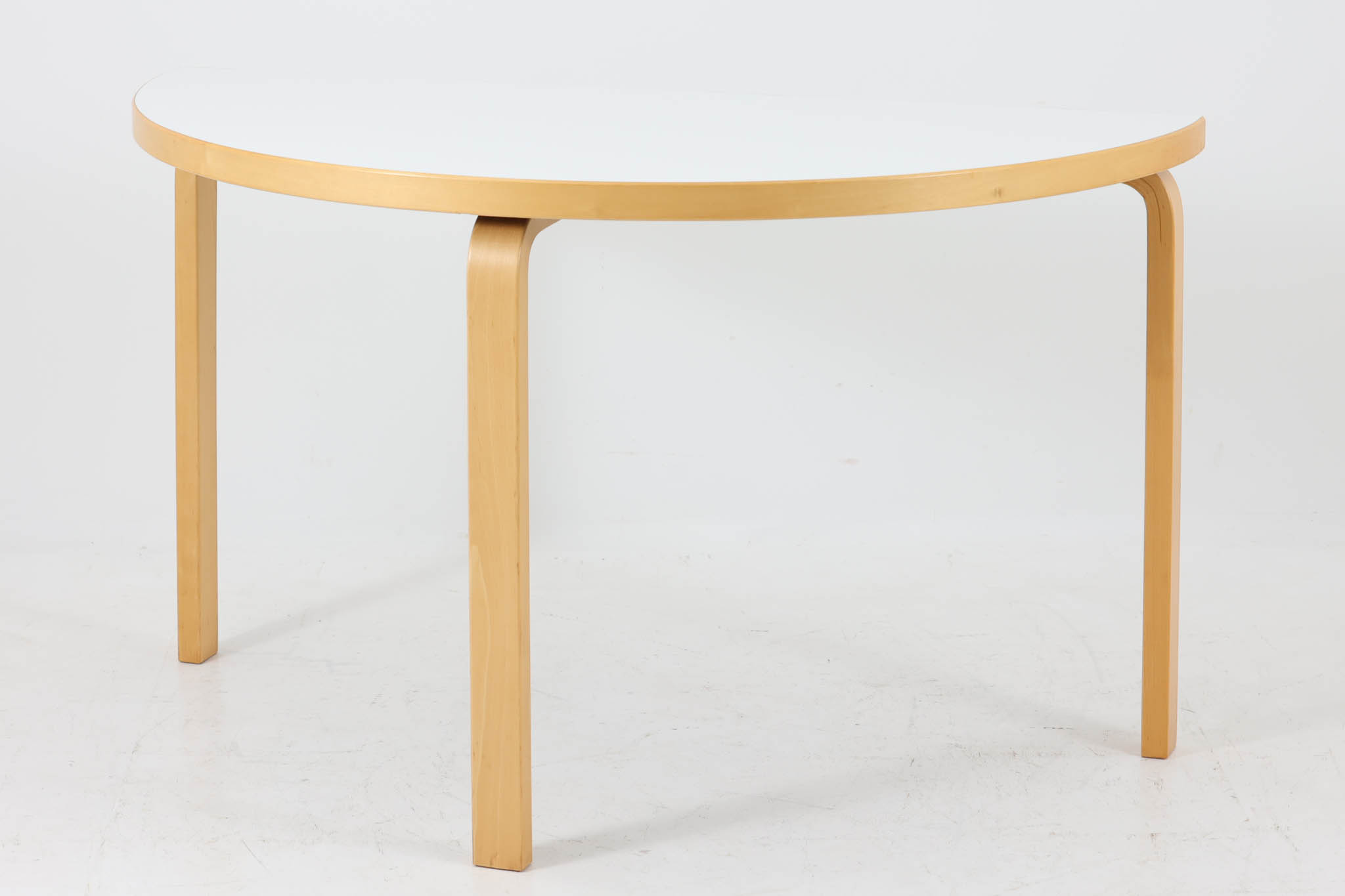 artek Artek 81C テーブル W750×D750×H720mm アルヴァ・アアルト