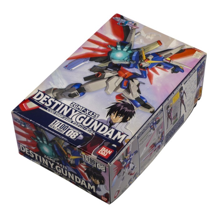 BANDAI ZGMF-X42S デスティニーガンダム （1/100スケール 1/100 SEED