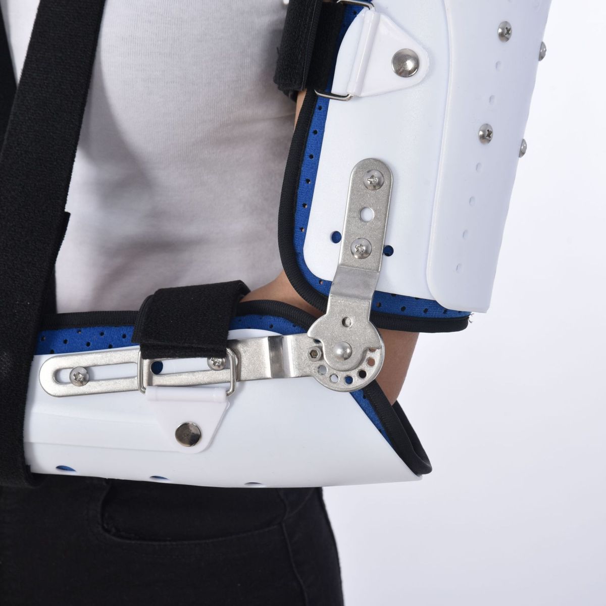 爆買い送料無料 手首抑制帯 幅広タイプ Ty H 8 3735 01 Materialworldblog Com