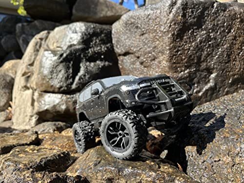  is pi net (Happinet) 1/20 R/C Toyota Land Cruiser GR SPORT ( object age 6 -years old ~)