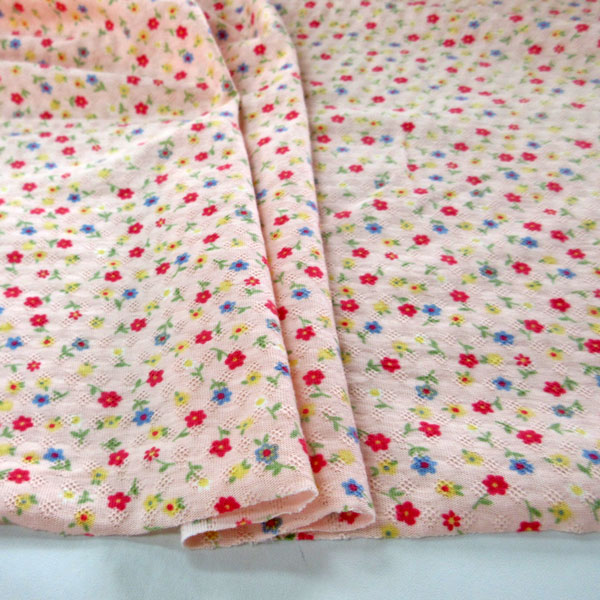  cotton needle pulling out knitted small floral print pudding nto/ pink cloth width 145cm amount 1(50cm)300 jpy made in Japan 