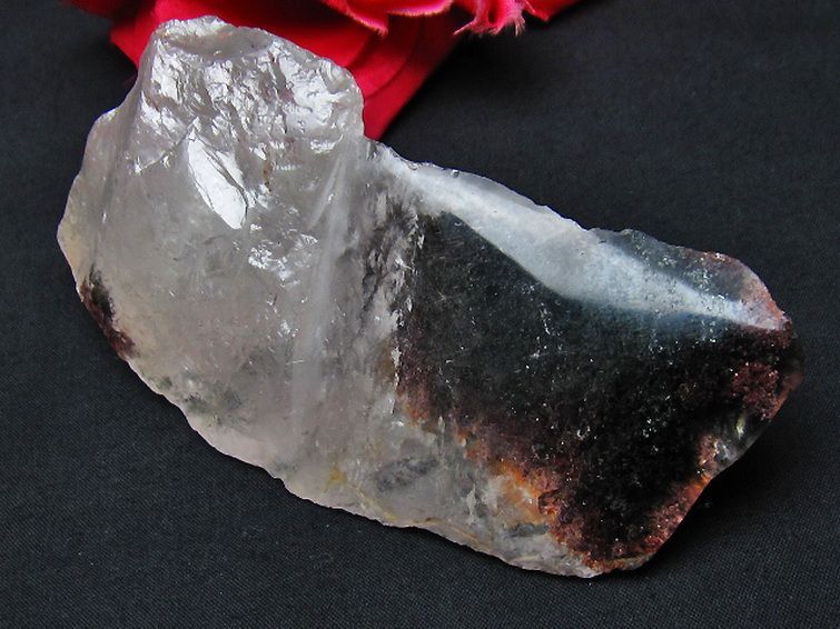 ガーデンクォーツ（庭園水晶） 原石[M139-254]