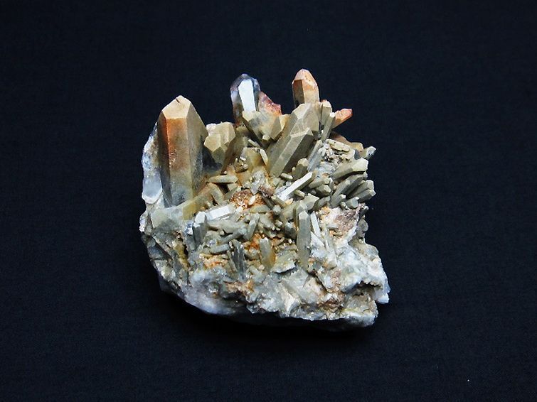 グリーンファントムクォーツ クラスター アメリカ産 [T126-7702] 1枚目