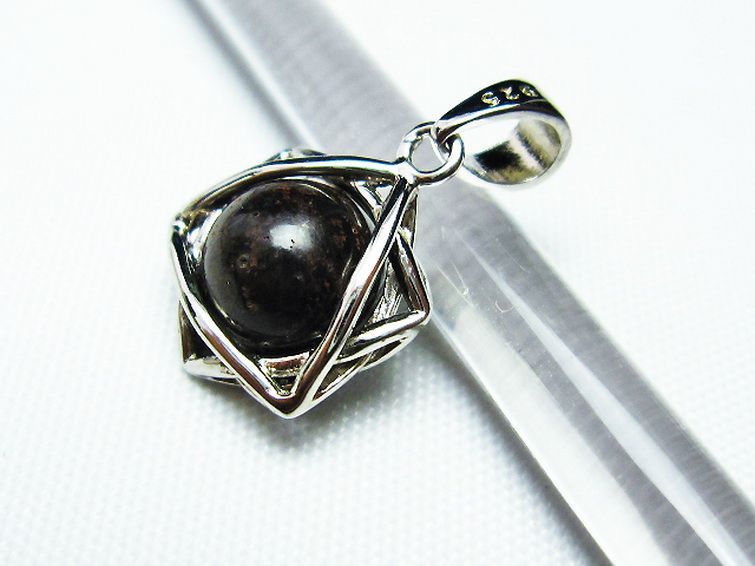 コンドライト「サハラNWA869隕石」 ペンダント [T298-399] 3枚目