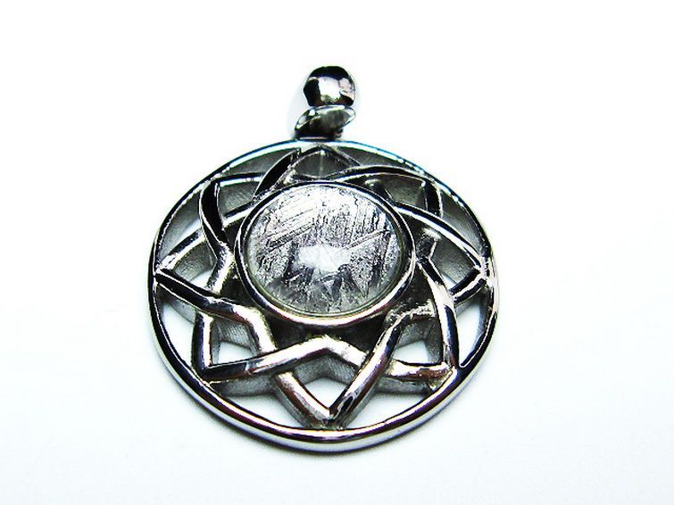 ギベオン メテオライト隕石 太陽神 ペンダント [T309-2519] 1枚目